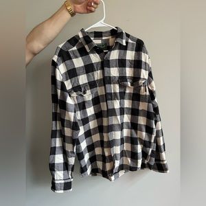 Woolrich Black and White Flannel Long Sleeve